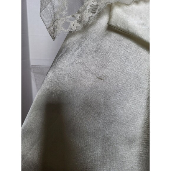 Cracker Barrel American Classic Collection Porcelain Bride Doll Abigail 22” - Picture 14 of 16